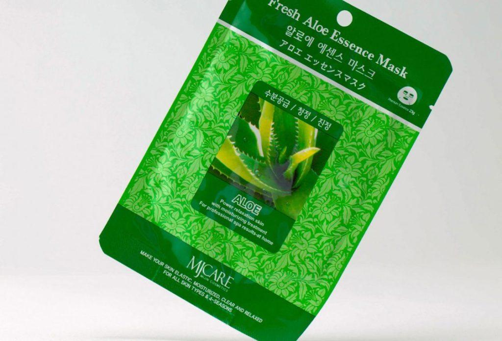 Фреш маска отзывы. Mijin маска с алоэ верой. Красивые упаковки для зеленых тканевых масок. Тканевая маска Fresh line увлажняющая. Mijin Cosmetics тканевая маска Fresh Aloe Essence.